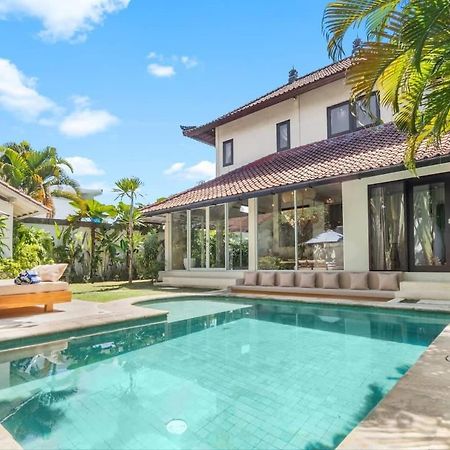 Villa New York - 4 Bdr Pool Luxury Villa, Next To The Forge Bali Seminyak  Bagian luar foto