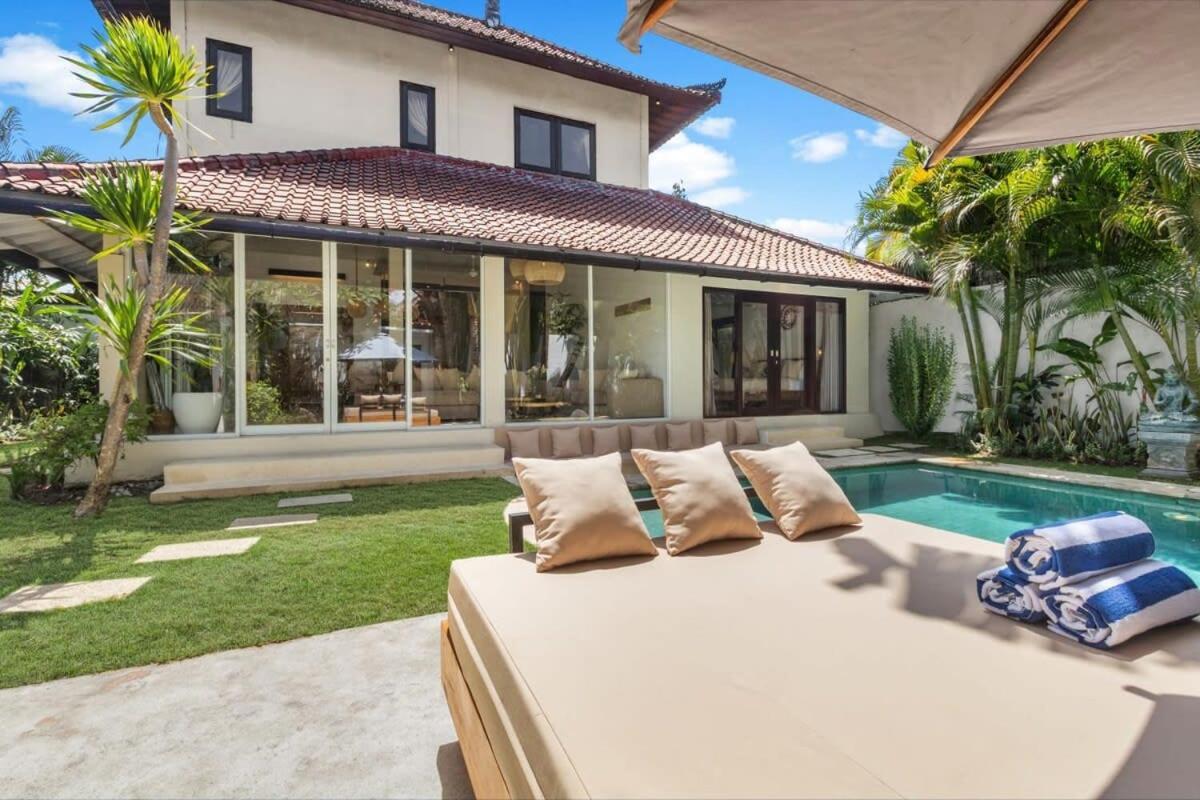 Villa New York - 4 Bdr Pool Luxury Villa, Next To The Forge Bali Seminyak  Bagian luar foto