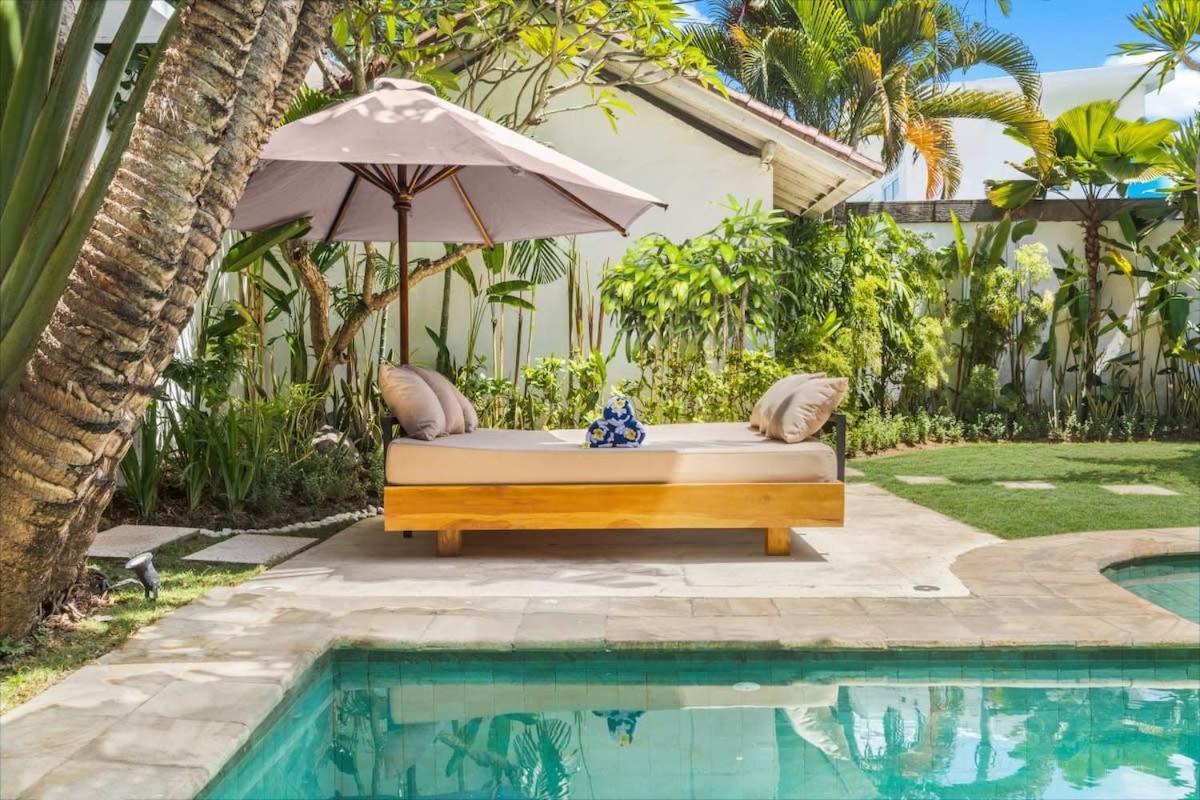 Villa New York - 4 Bdr Pool Luxury Villa, Next To The Forge Bali Seminyak  Bagian luar foto