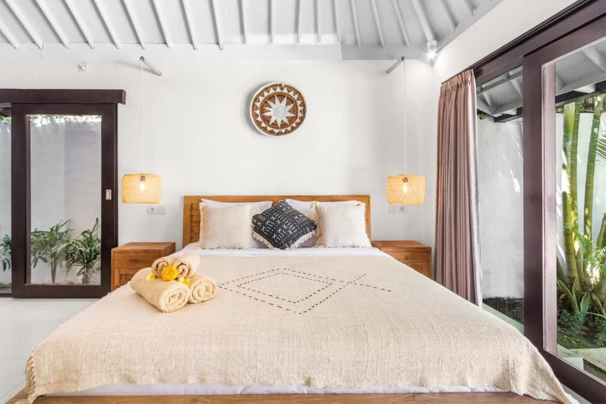 Villa New York - 4 Bdr Pool Luxury Villa, Next To The Forge Bali Seminyak  Bagian luar foto