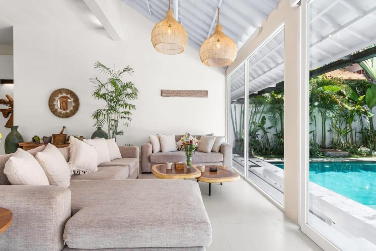 Villa New York - 4 Bdr Pool Luxury Villa, Next To The Forge Bali Seminyak  Bagian luar foto